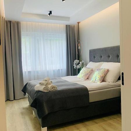 Apartament Moniuszko Z Parkingiem Podziemnym Gorzow Wielkopolski Luaran gambar