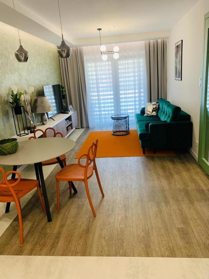 Apartament Moniuszko Z Parkingiem Podziemnym Gorzow Wielkopolski Luaran gambar