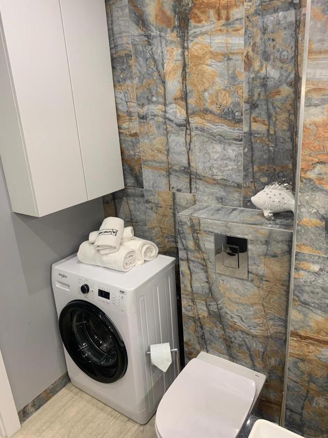 Apartament Moniuszko Z Parkingiem Podziemnym Gorzow Wielkopolski Luaran gambar